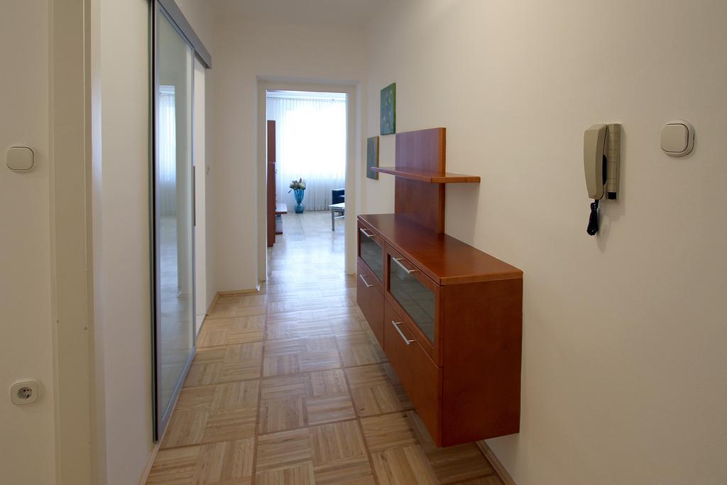 Top Location Vienna Marc Aurel Rum bild